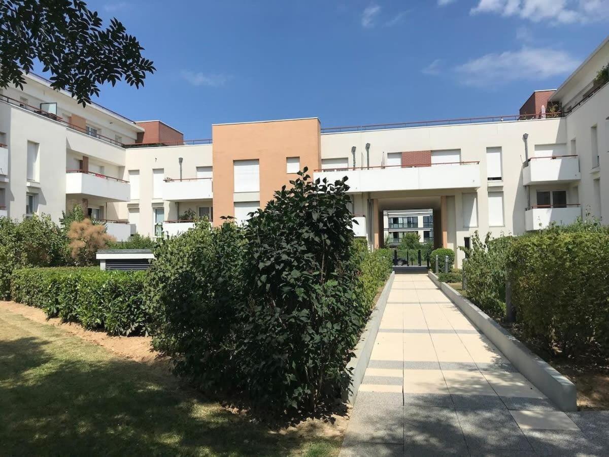 Appart The Good Stay Disneyland Montévrain Exterior foto